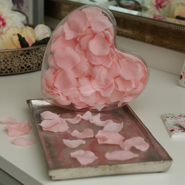 Rosenblätter - Geschenkbox in Herzform - Kunstblätter - schwimmend - 150 Stück - rosa