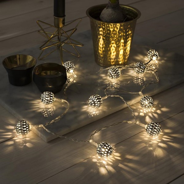 LED Dekolichterkette - silberne Metallkugeln - 10 warmweiße LED - D:2,5cm L: 90cm - Batterie - innen