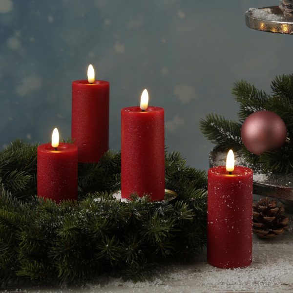LED Kerzenset LINA - Rustik-Optik - Echtwachs - H: 12,5cm - D: 5cm - Timer - rot - 4er Set