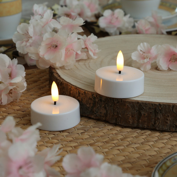 LED Maxi Teelichter - flackernde 3D Flamme - Kunststoff - Timer - D: 5,8cm - weiß - 2er Set