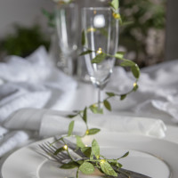 LED Lichterkette Blätter - 10 warmweiße LED - L: 95cm - Batteriebetrieb - grüne Blätter LED Lichterkette Blätter - 10 warmweiße LED - L: 95cm - Batteriebetrieb - grüne Blätter