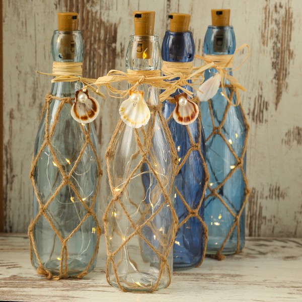 LED Dekoflasche MARITIM mit Juteseil und LED Drahtlichterkette - H: 28cm - hellblau