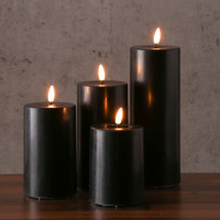 Vorschau: LED Stumpenkerze MIA - Echtwachs - realistische 3D Flamme - H: 15cm - Batteriebetrieb - schwarz Vorschau: LED Stumpenkerze MIA - Echtwachs - realistische 3D Flamme - H: 15cm - Batteriebetrieb - schwarz