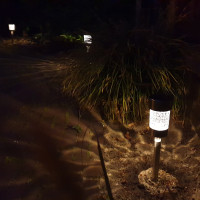 Vorschau: LED Solar Wegleuchten mit Erdspieß - Edelstahl - warmweiße LED - H: 15cm - silber - 10er Set Vorschau: LED Solar Wegleuchten mit Erdspieß - Edelstahl - warmweiße LED - H: 15cm - silber - 10er Set