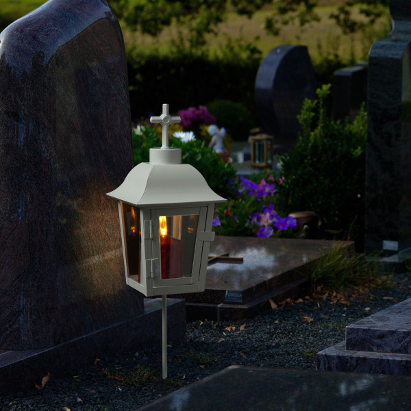 Grablaterne mit roter LED Kerze - Grablampe mit 2 wechselbaren Spitzen/Erdspieß - H: 51cm - weiß