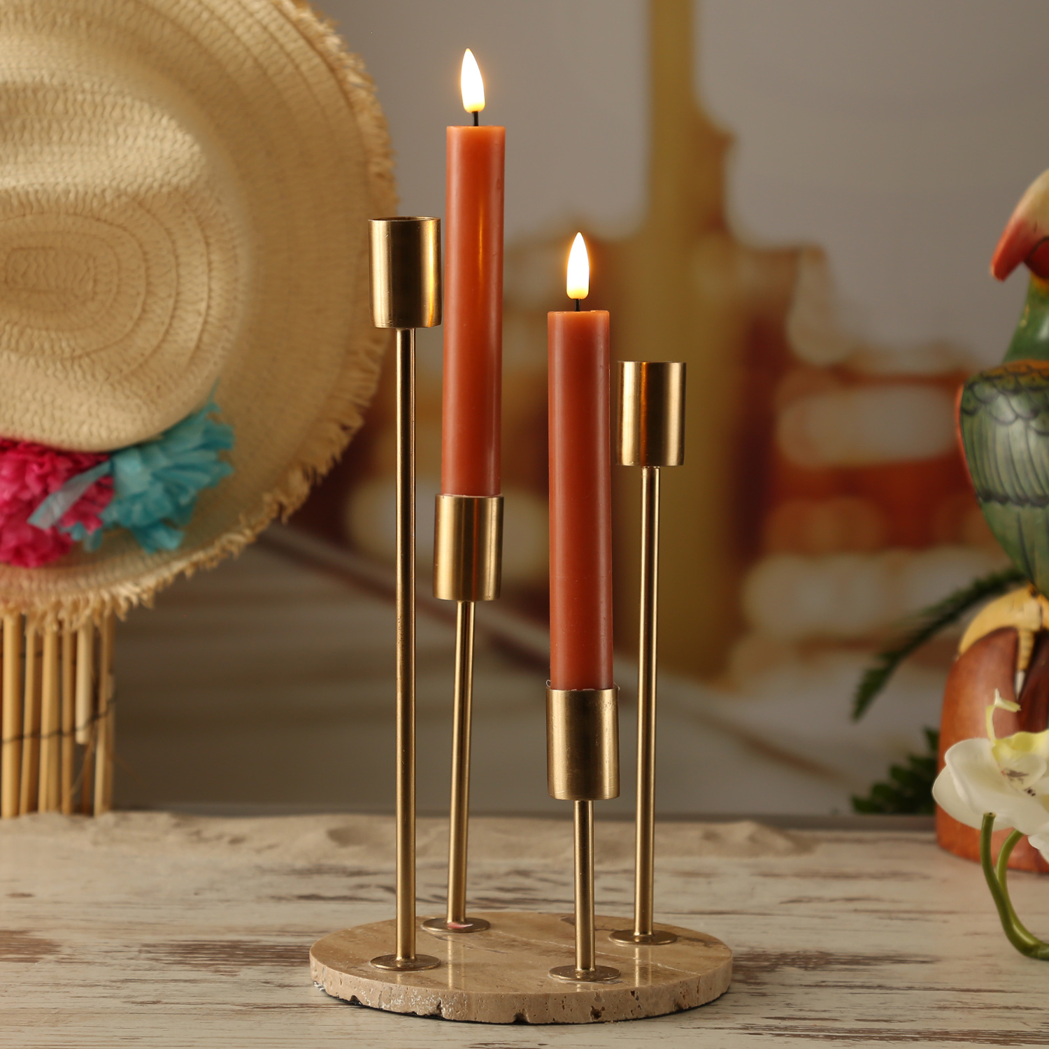 Stabkerzenhalter - Kerzenständer - Marmorplatte - 4 goldfarbene  Kerzenhalterungen - H: 28cm - beige | Kerzenständer