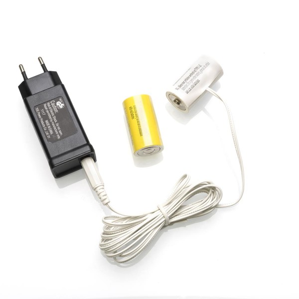 Netzadapter für Batterieartikel (2xC) - Batterie Eliminator - Ersetzt 2 Baby Batterien - Innen
