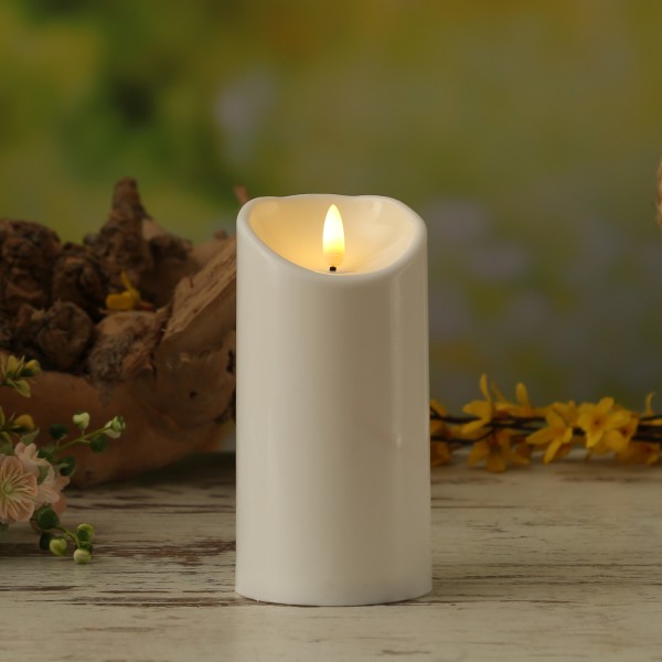 LED Kerze 3D Flamme - Kunststoff - flackernde Flamme - H: 15cm - D: 7,5cm - Timer - für Außen - weiß