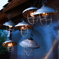 LED Solar Lichterkette Fabriklampe - 6 warmweiße LED - 2 Leuchtfunktionen - L: 2,5m - für Außen LED Solar Lichterkette Fabriklampe - 6 warmweiße LED - 2 Leuchtfunktionen - L: 2,5m - für Außen