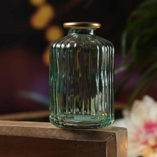 Mini Glasvase mit Rillen - Dekovase - Blumenvase - mit Goldrand - H: 10cm - grün