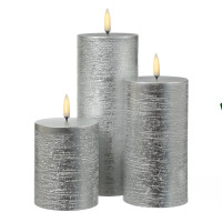 Vorschau: LED Kerze PIA - Rustik-Optik - Echtwachs - H: 20cm - D: 7,8cm - Timer - bis zu 1000 Std. - silber Vorschau: LED Kerze PIA - Rustik-Optik - Echtwachs - H: 20cm - D: 7,8cm - Timer - bis zu 1000 Std. - silber