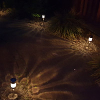 Vorschau: LED Solar Wegleuchten mit Erdspieß - Edelstahl - warmweiße LED - H: 15cm - silber - 10er Set Vorschau: LED Solar Wegleuchten mit Erdspieß - Edelstahl - warmweiße LED - H: 15cm - silber - 10er Set