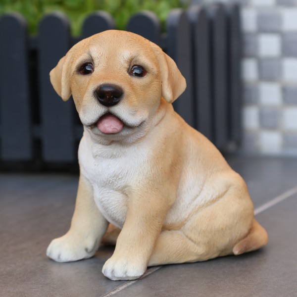 Gartenfigur Hund LEO - Dekofigur - Labrador Welpe - Polyresin - H: 16,5cm - braun, weiß