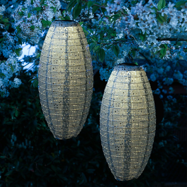 LED Solar Lampions oval - mit Blumenmuster - warmweiß - H: 40cm - Lichtsensor - blau - 2 Stück